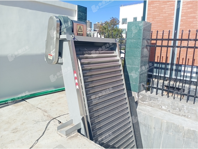 LF型回轉(zhuǎn)式格柵除污機